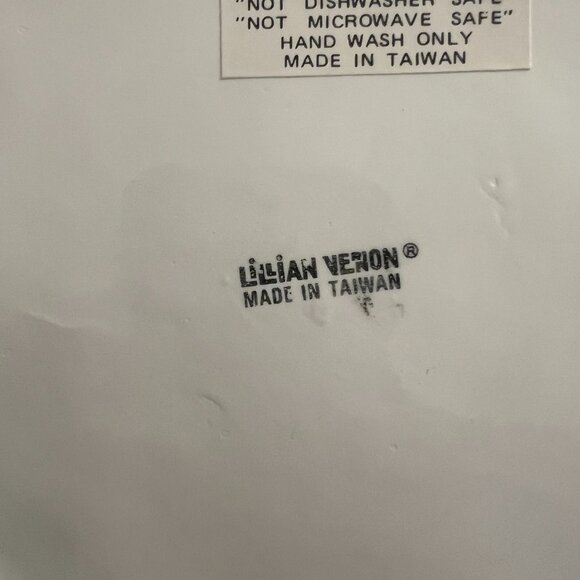 Lillian Vernon Happy Birthday Cake Teapot - Picture 6 of 6